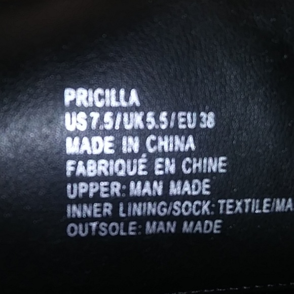 Black lace up Knee high boots!! - Picture 4 of 4